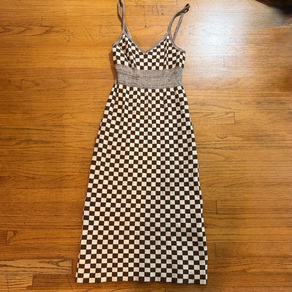 Find Me Now Presley Knit Dress in Mahogany - Picture 3 of 7